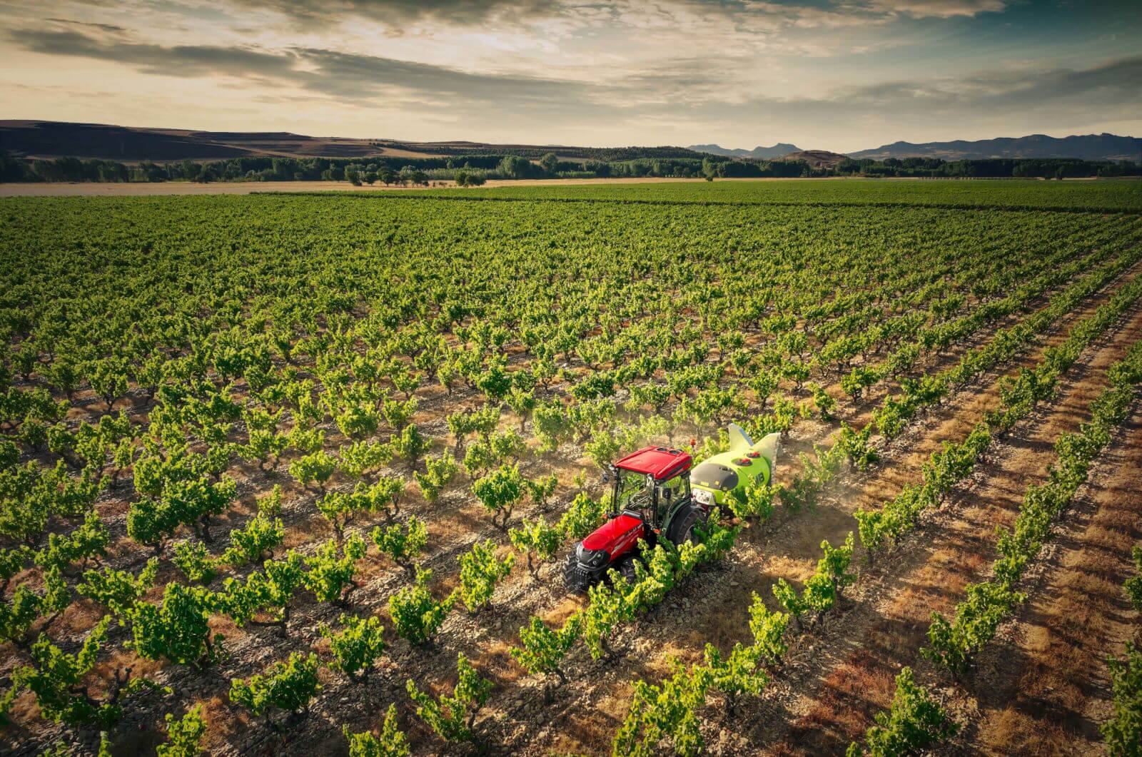 CASE IH_QUANTUM_80V_FIELDWORK_resize