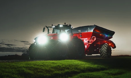 Magnum 310 tractor models Hero