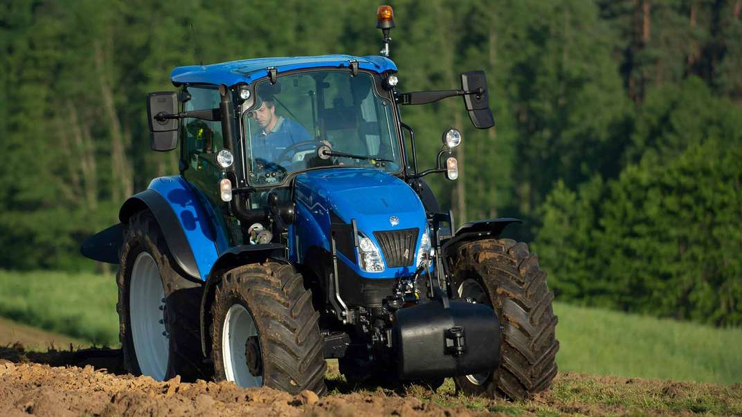 A New Holland lança o novo T5S e atualiza o T5 Utility Powershuttle