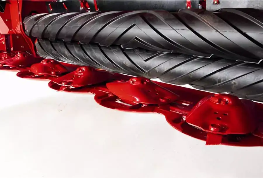 disc-mower-conditioner-gallery-09