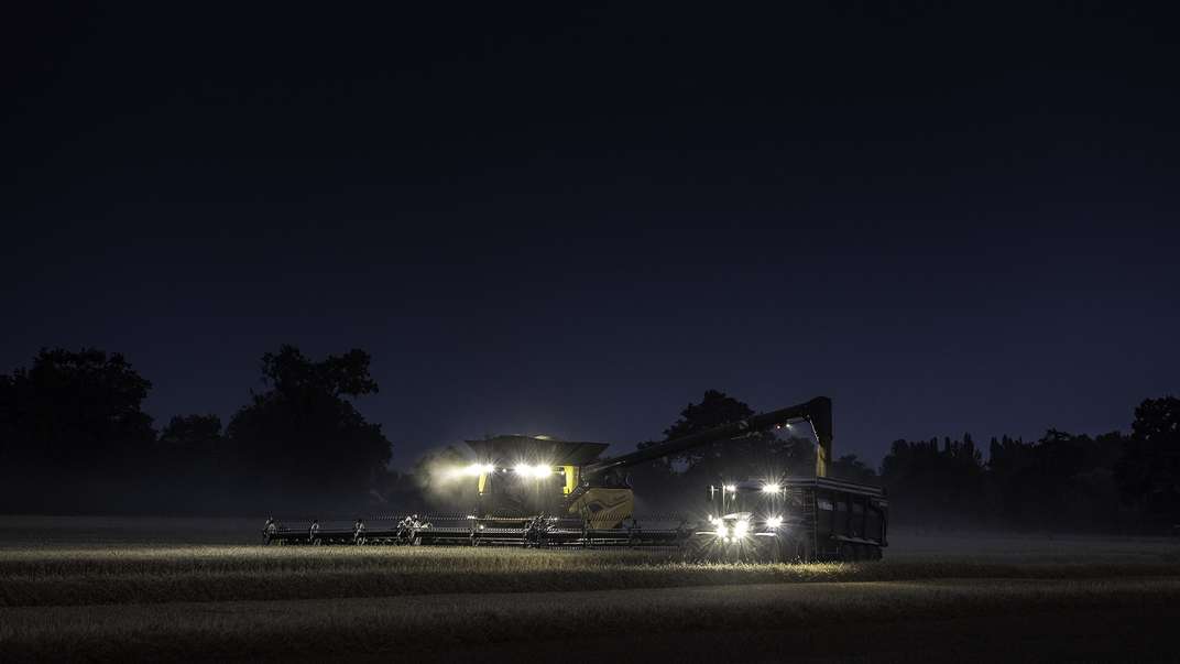 New Holland présente en avant-première la CR11, sa moissonneuse-batteuse de nouvelle génération 