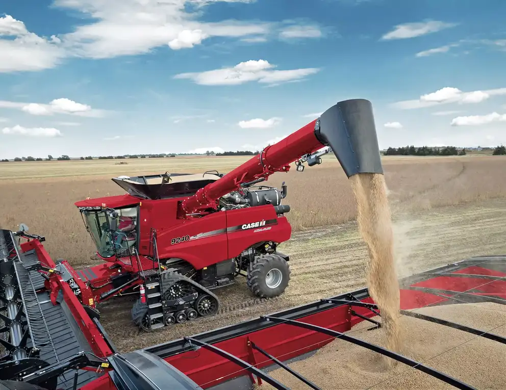 Axial-Flow 9240 Combine with Draper Header_0898_10-14_R1