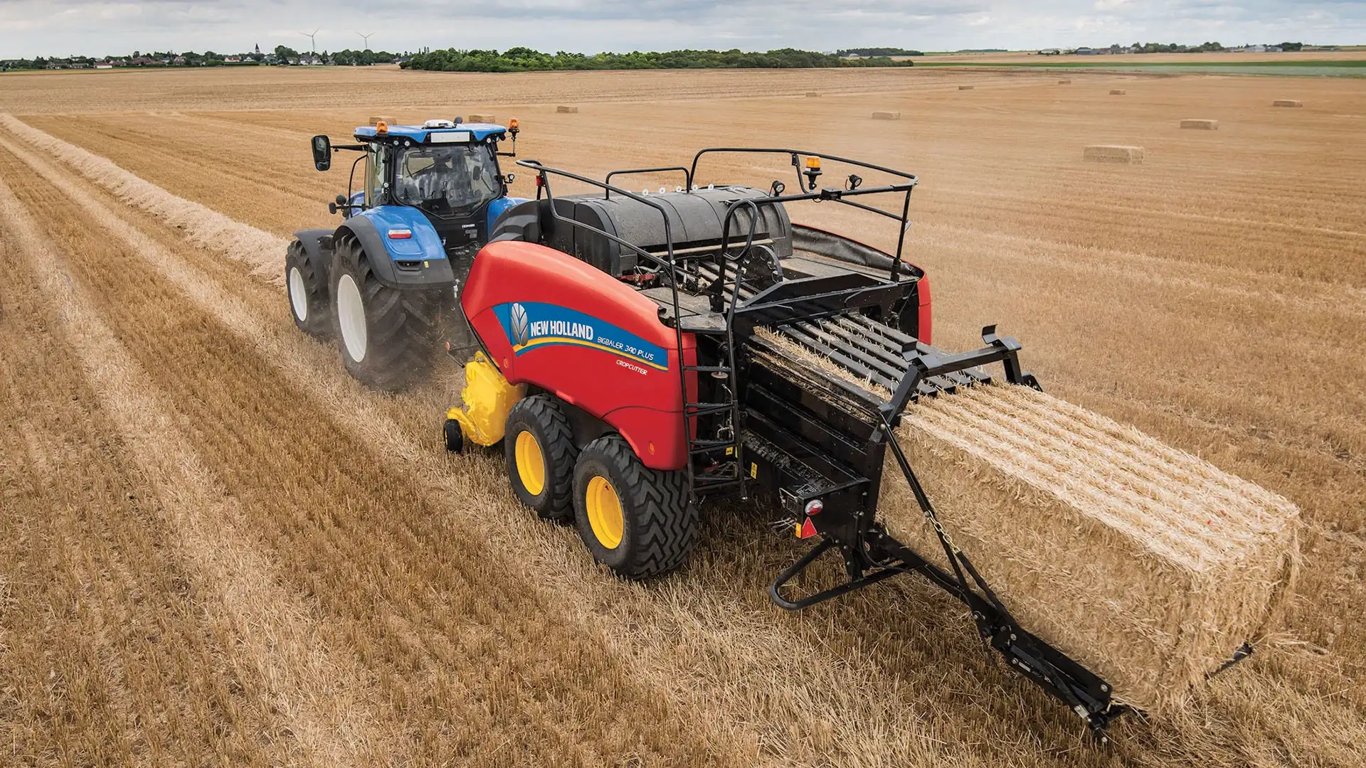 BigBaler PLUS Large Square Balers - Media Gallery