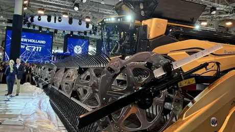 CR11 Gold - Special Project New Holland