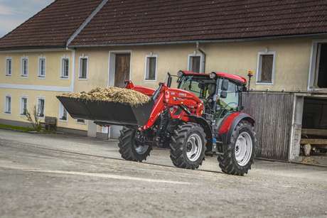 CIH_Farmall_110A_2L0A2344.jpg