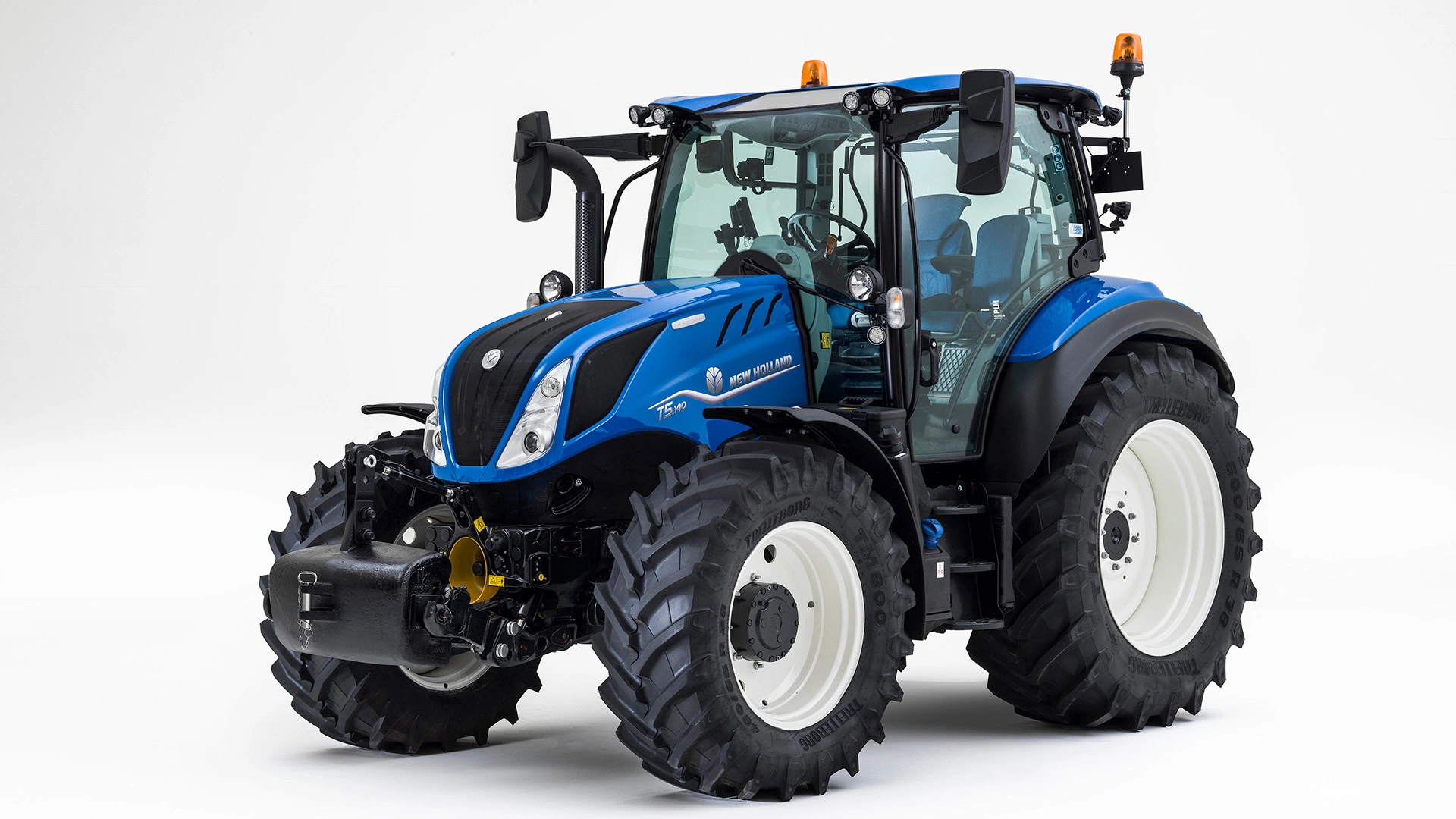 Farming tractor New Holland T5 Dynamic Command & Auto Command