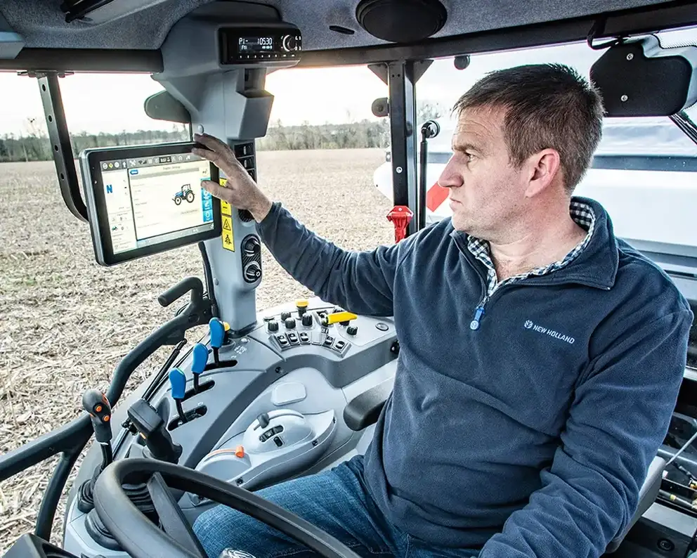 IntelliView IV Plus monitor display inside tractor