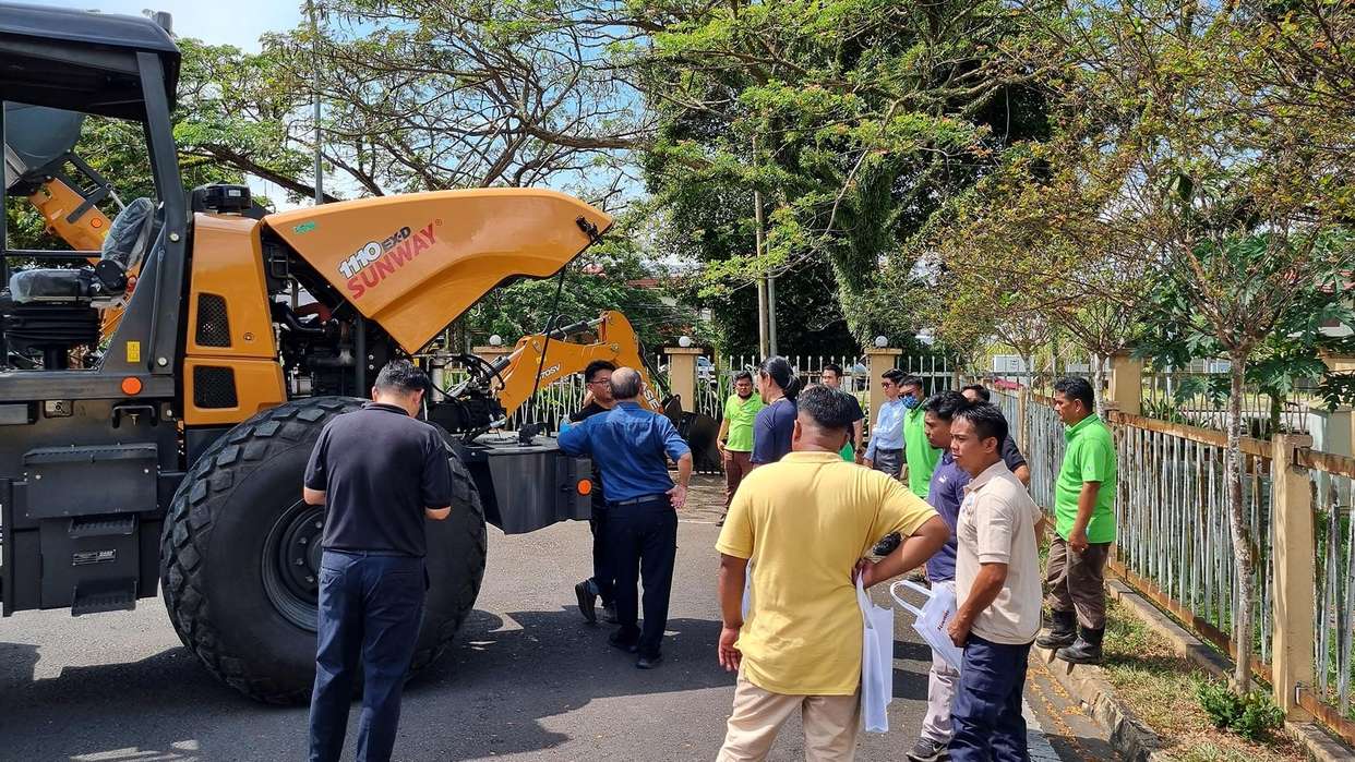 CASE construction equipment showcases its offering in roadshow event in Tawau, Malaysia