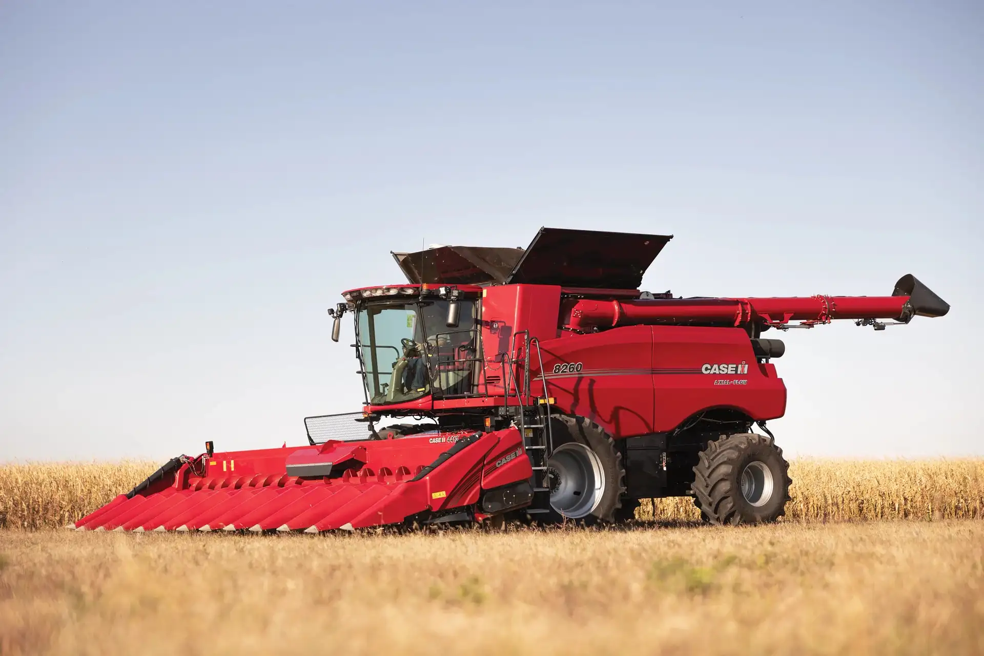 Axial-Flow 8260 combine with corn head