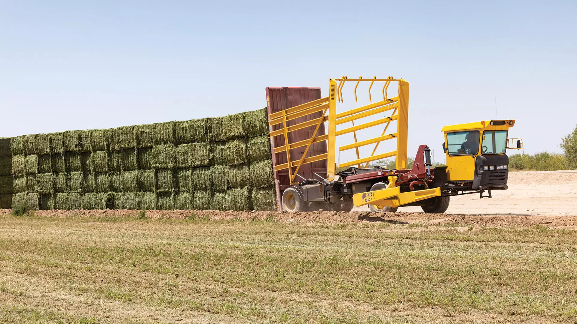 Stackcruiser® Self-Propelled Bale Wagons