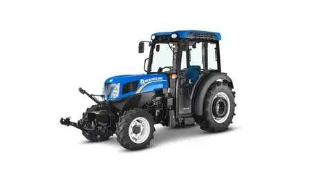Trator New Holland T4 com cabine Blue Cab™ 4, design compacto e estrutura robusta para maior conforto no campo.