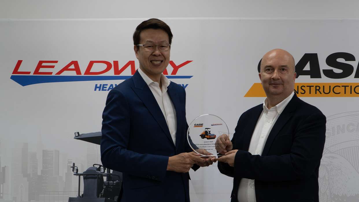 CASE Construction Equipment proudly welcomes Leadway Heavy Machinery as its new authorized dealer in Thailand
