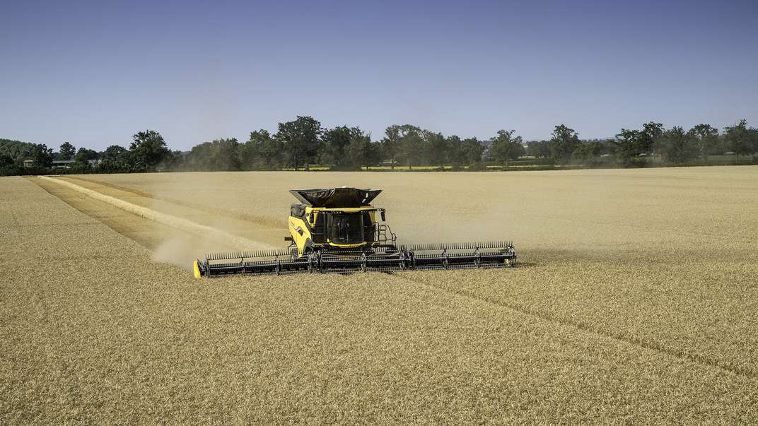 New Holland présente en avant-première la CR11, sa moissonneuse-batteuse de nouvelle génération 