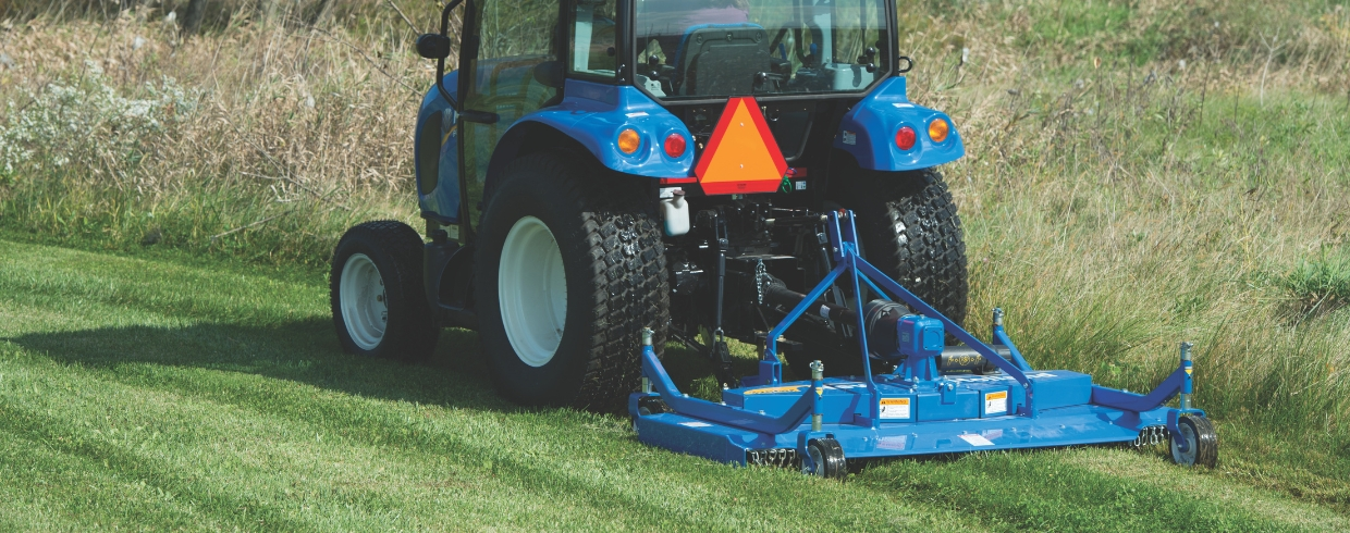 Rear-Mount Finish Mowers - Media Gallery