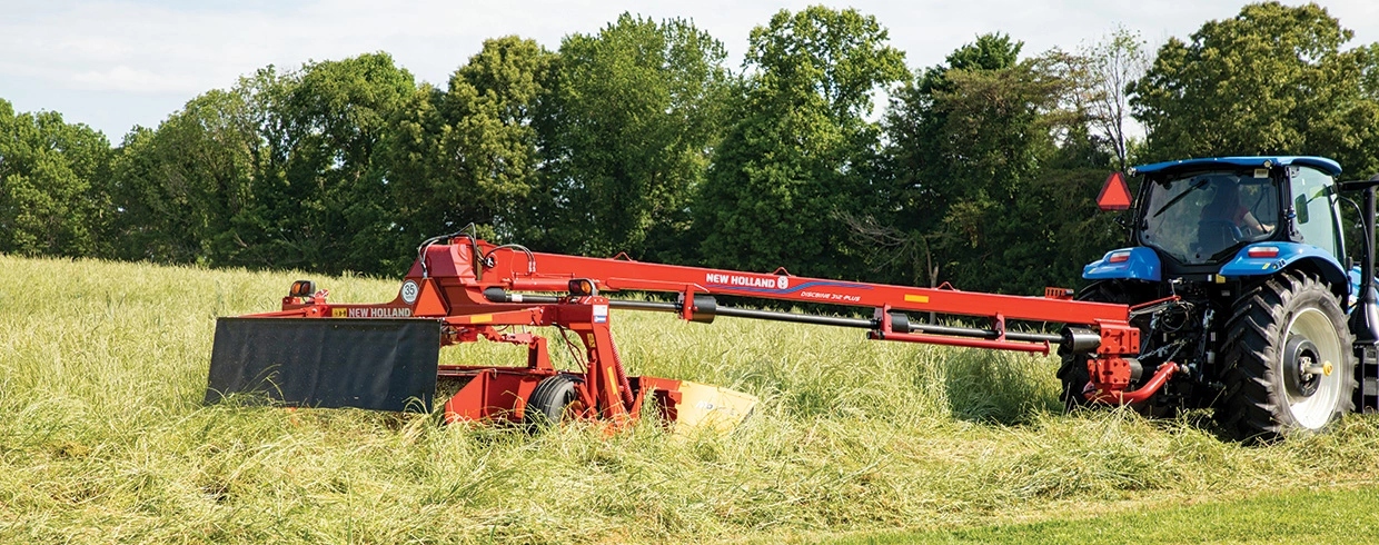 Discbine® PLUS Center-Pivot Disc Mower-Conditioners - LEANINGEDGE™ FLAIL TINE CONDITIONING SYSTEM