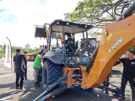 CASE construction equipment showcases its offering in roadshow event in Tawau, Malaysia