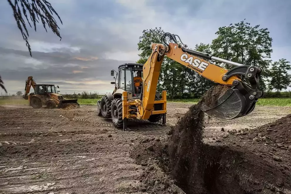 SV-Series Backhoe Loaders