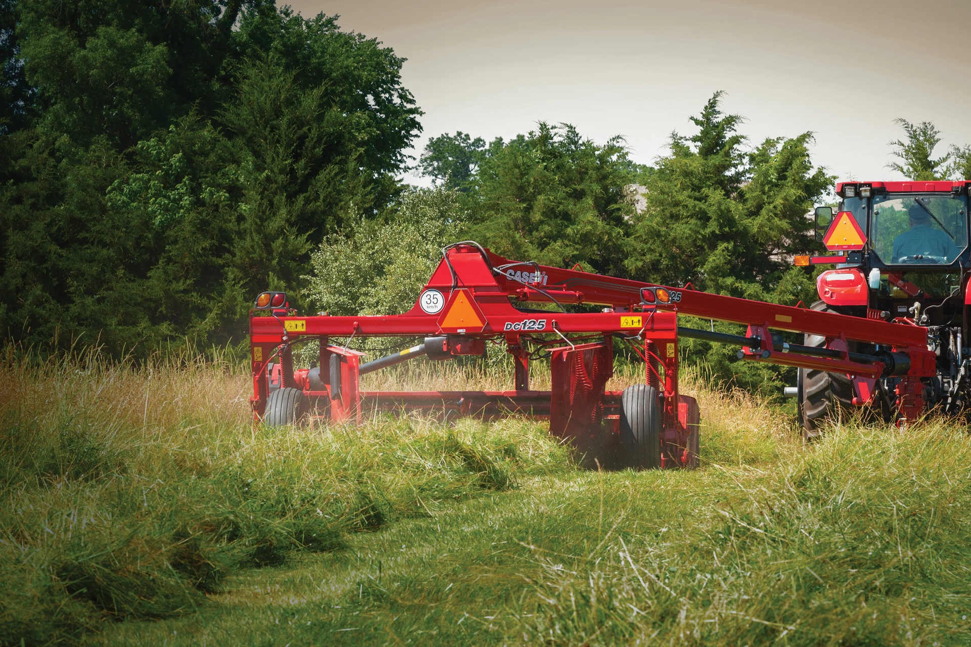 DC125 disc mower conditioner series hero