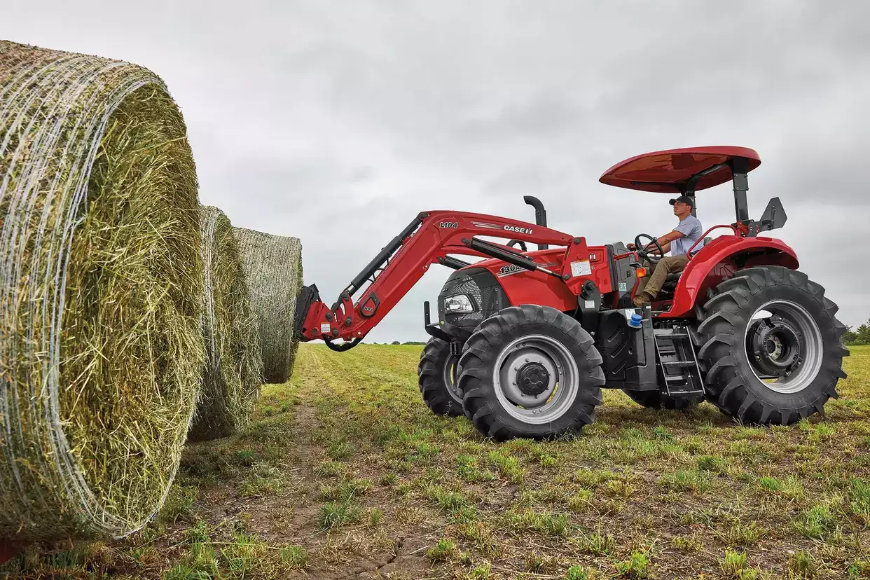Farmall-130A_12416_08-19