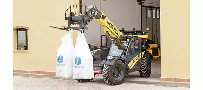 High-Quality TH Telehandlers to Upgrade Farming | New Holland UK