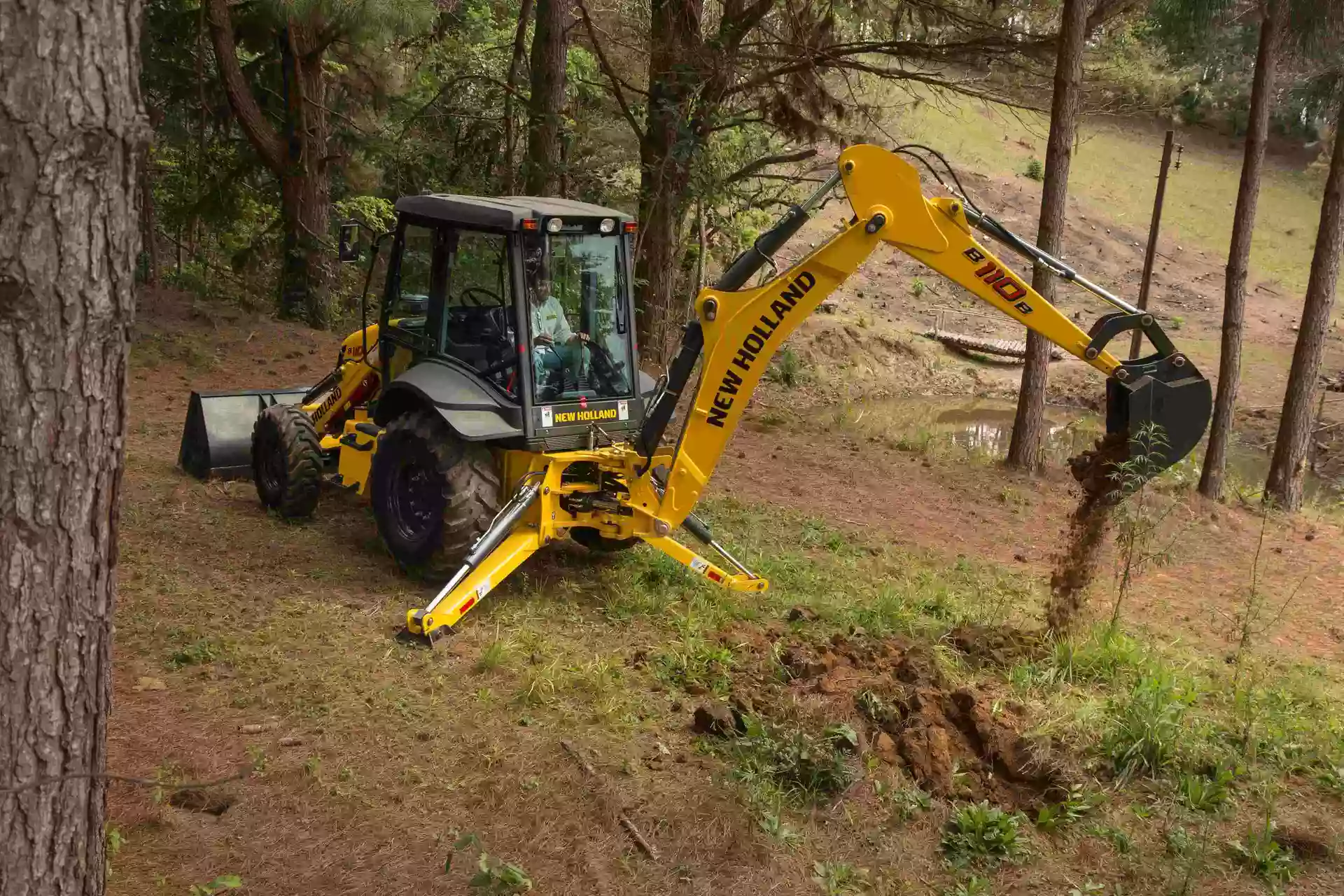 backhoe-loaders-gallery-09