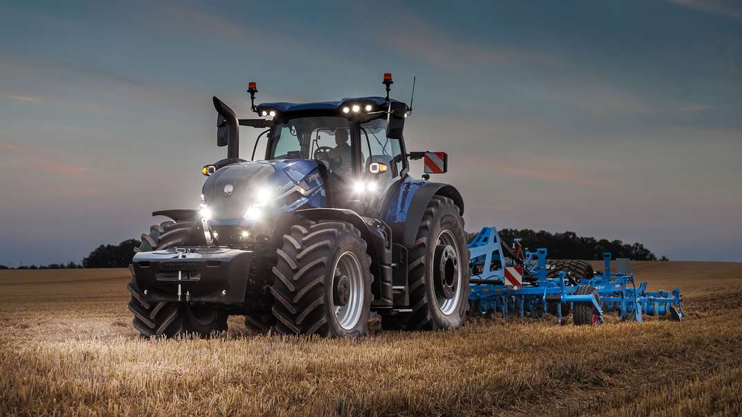 New Holland startet mit dem T7 XD in eine neue Traktoren- Generation: Vielseitigkeit als Antwort auf globale Herausforderungen