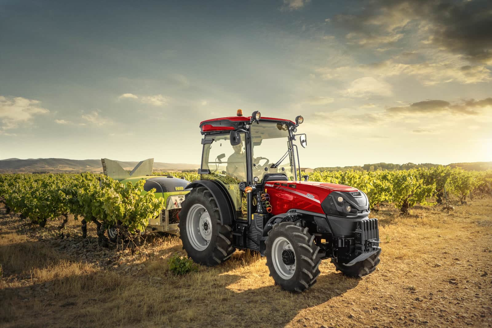 CASE IH_QUANTUM_120F_ON FIELD_resize