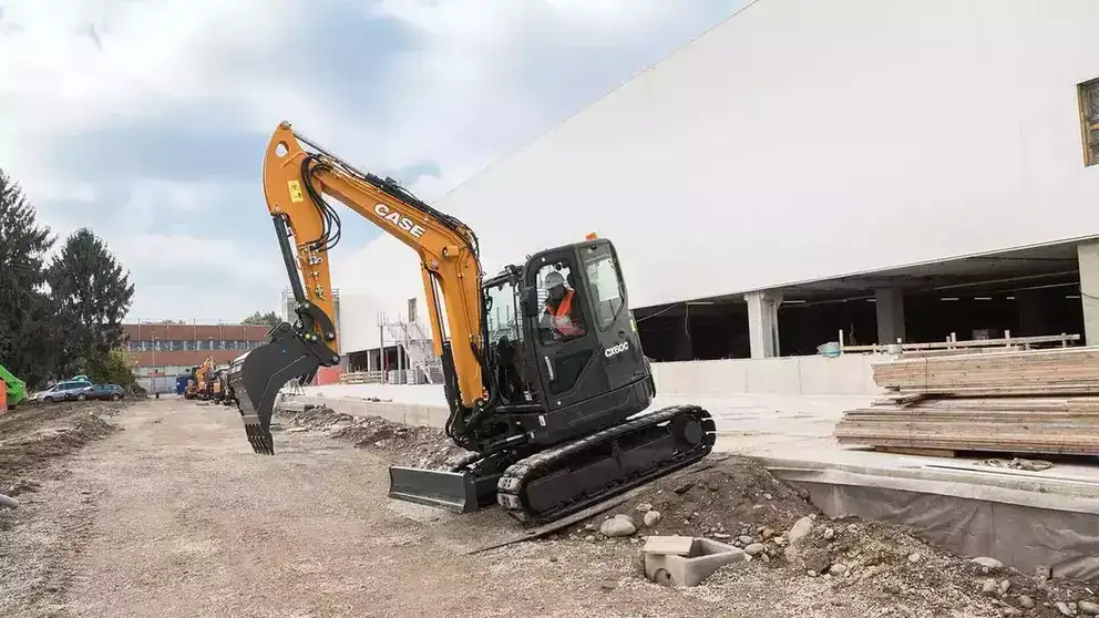 C-Series Mini-Excavators