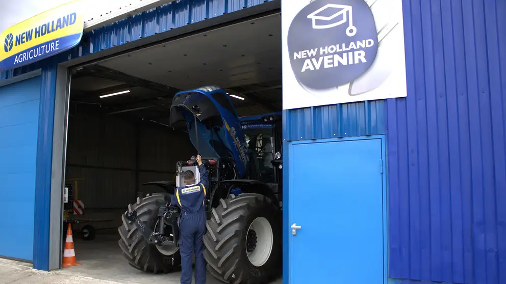 Prends les commandes de ton avenir New Holland