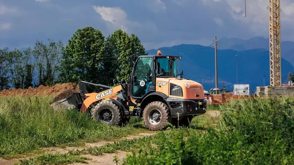 F-Series Evolution Compact Wheel Loaders