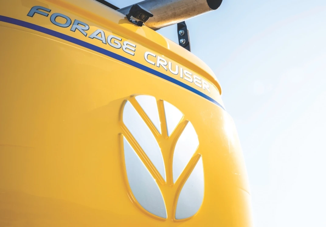 Forage Harvester - FR Forage Cruiser | New Holland