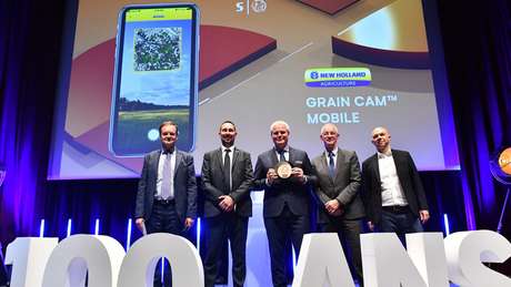 Premi New Holland - New Holland Grain Cam™ Mobile