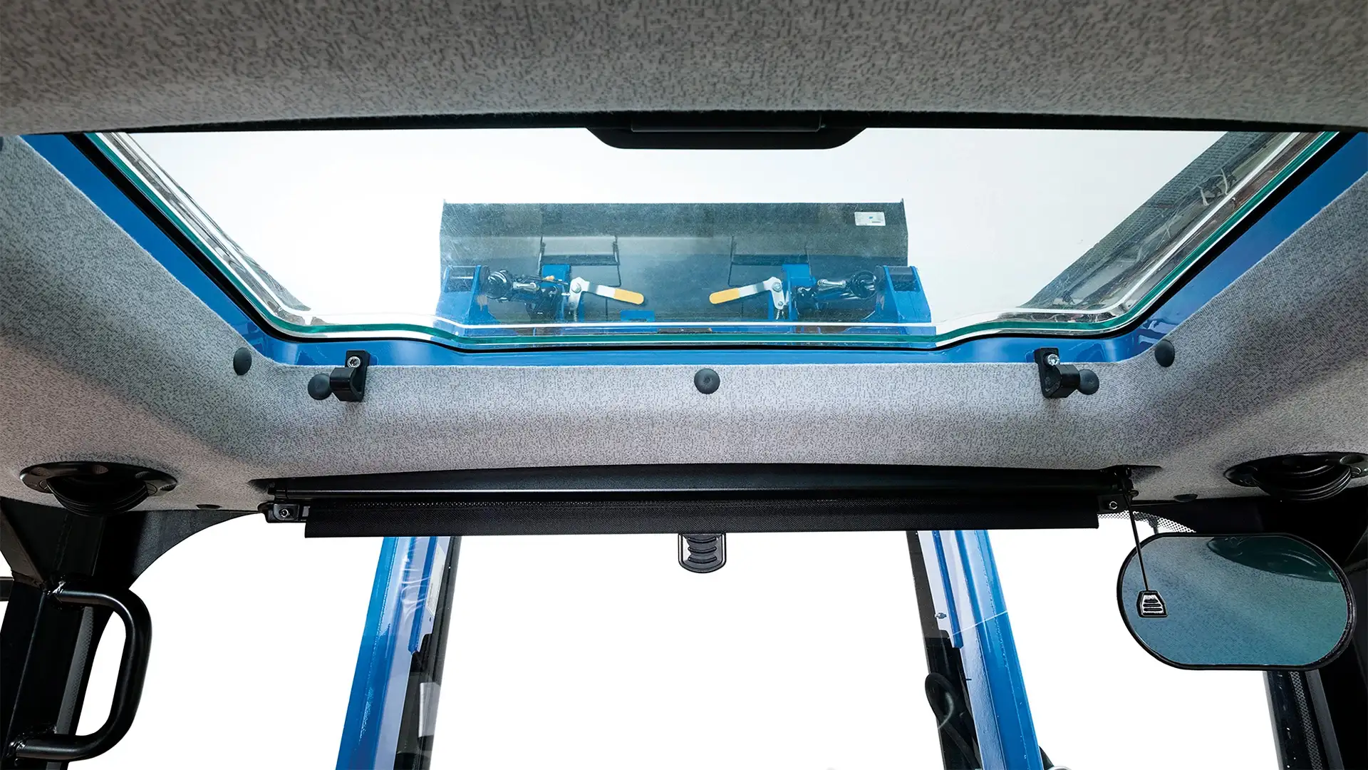 WORKMASTER tractor cab high-visibility roof panel