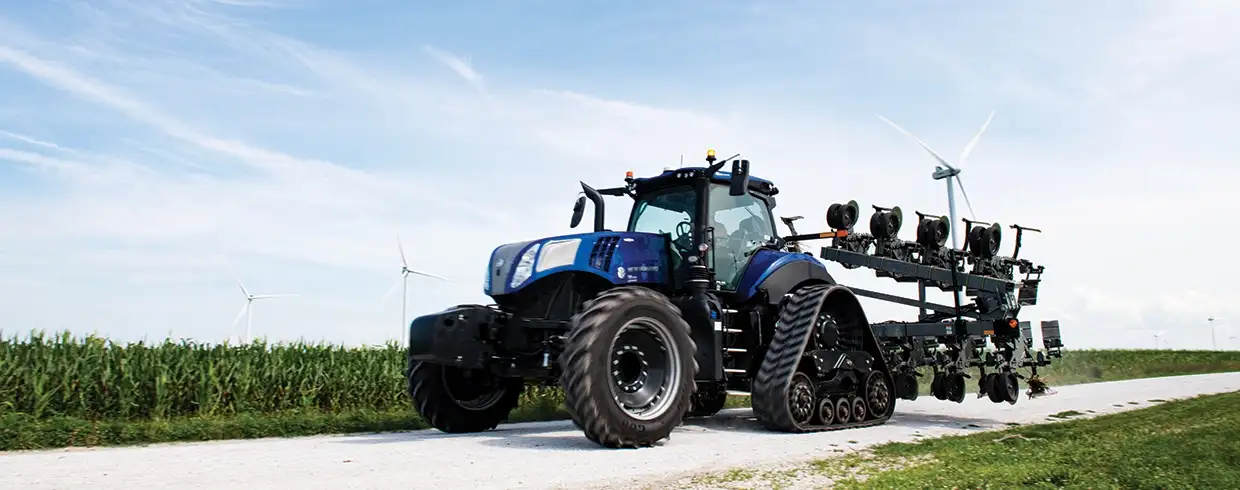 GENESIS® T8 tractor with SmartTrax™