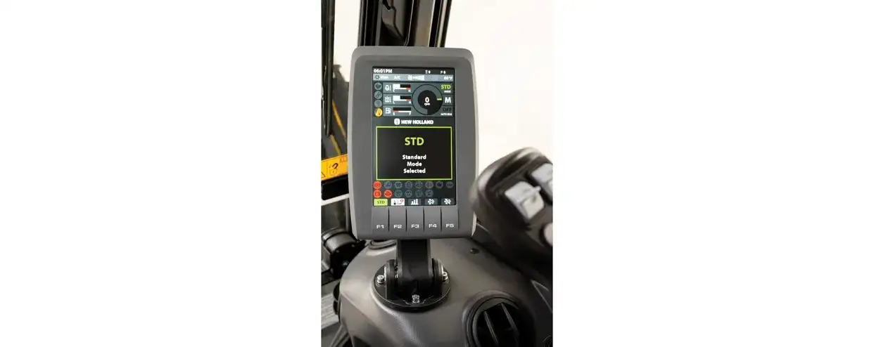 New Holland Construction Midi Excavator E70D