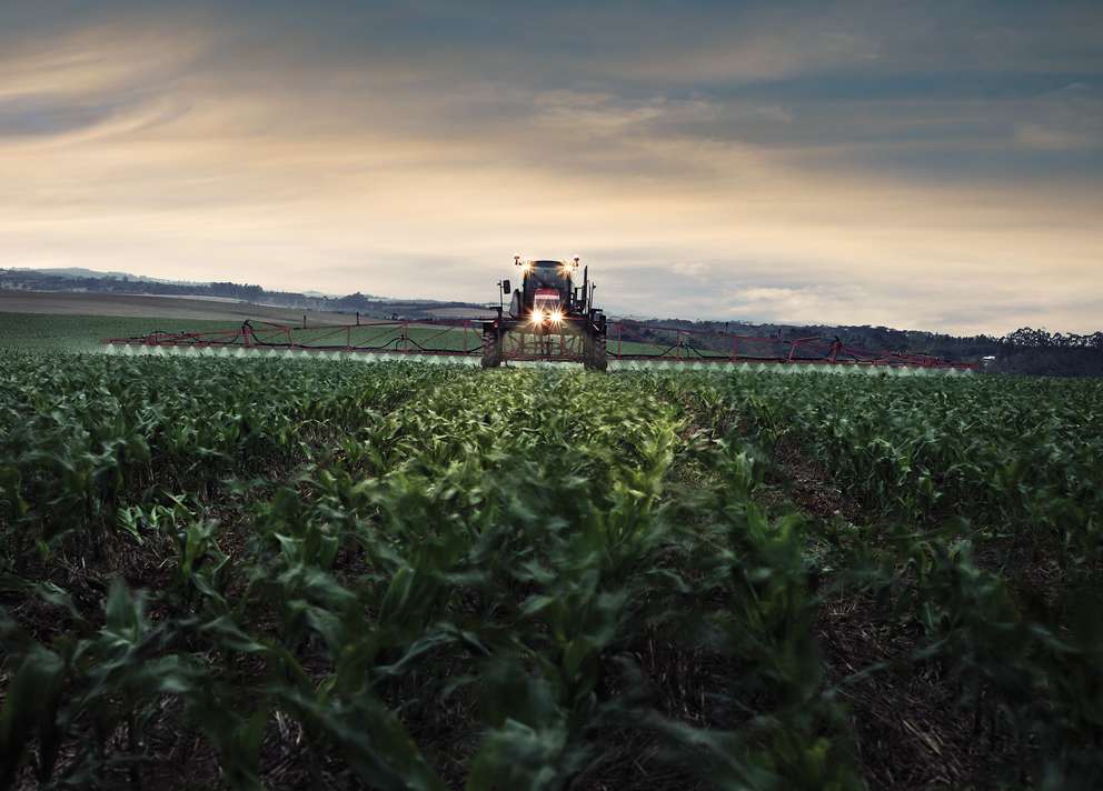 Case IH Patriot 250 Extreme Sprayer provides greater pray area_504615 (1).jpg