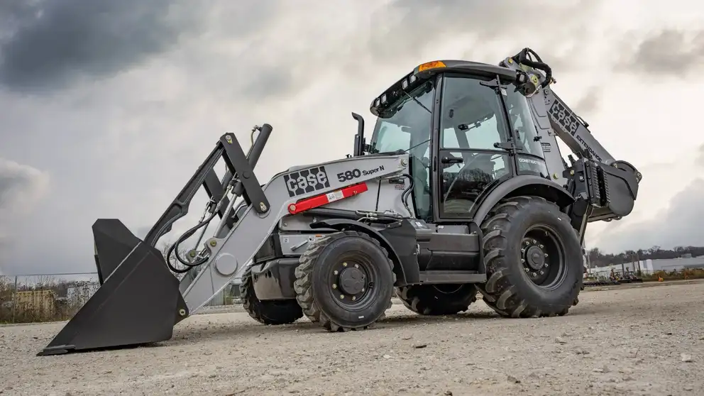 CASE-JI-Signature-Edition-580SuperN-backhoe.jpg