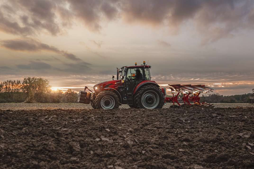 Case IH Unveils New 2025 Farmall C Models_678155.jpg