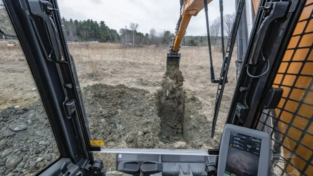 Midi Excavator
