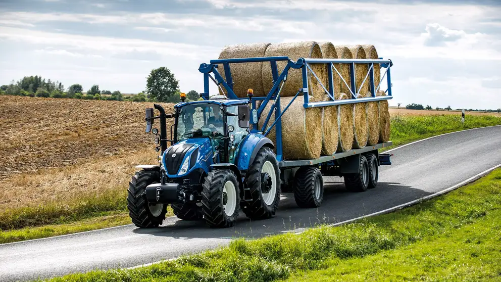 T5 Electro Command Wydajny w transporcie New Holland
