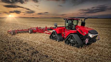 Case ih Quadtrac flagship.jpg