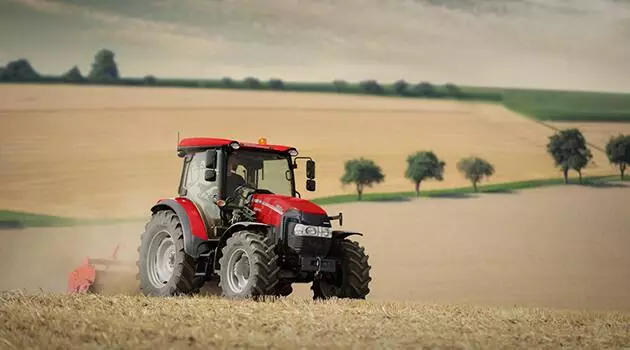 CaseIH_Farmall_A_0822_AT_Field_Shots_DSC07799_630x350