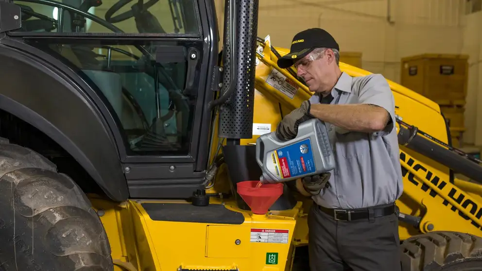 New Holland Construction Top Service