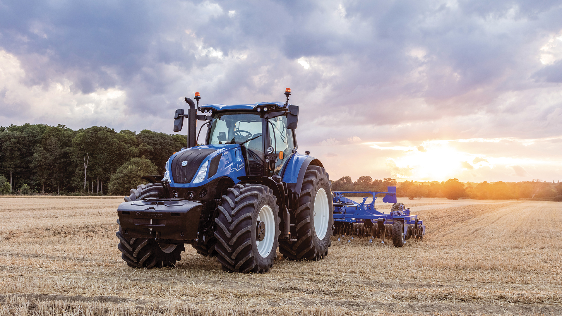 New Holland Boomer™ Deluxe CVT 46D » Intermountain New Holland, Idaho