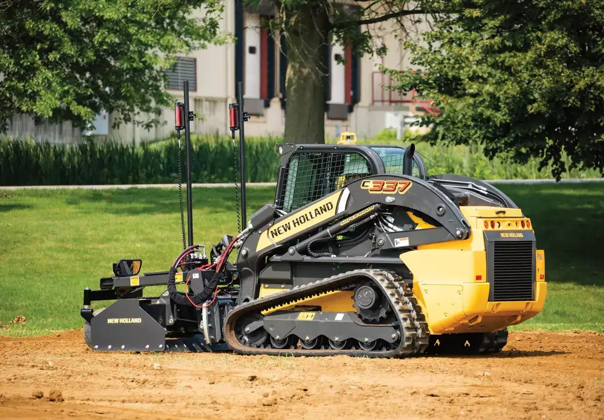 C337 Compact Track Loader | New Holland