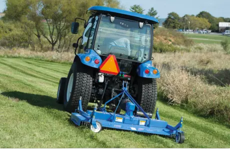 rear-mount-finish-mowers-overview