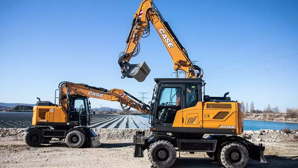 E-Series Wheeled Excavators