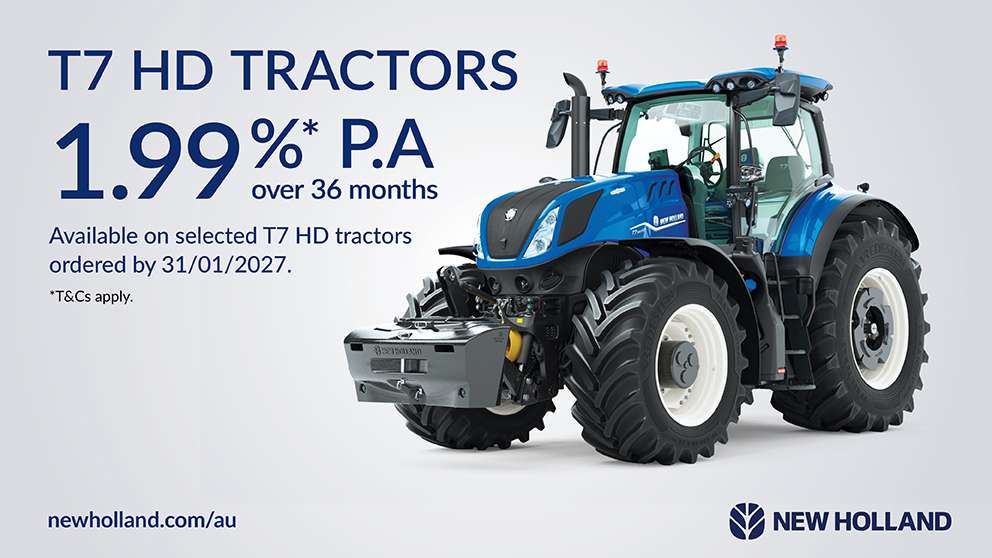 New Holland T7 HD tractor finance offer with studio shot