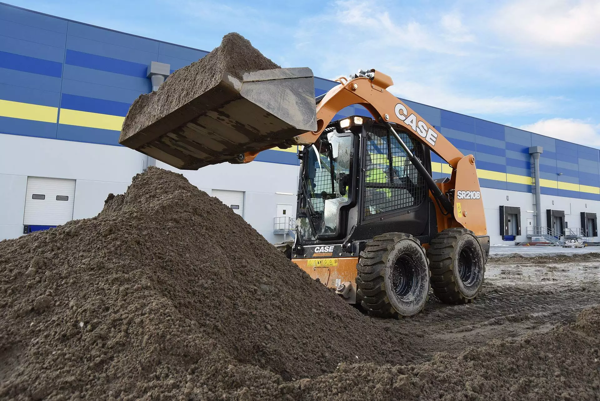 Skid Steer Loaders | CASE SK
