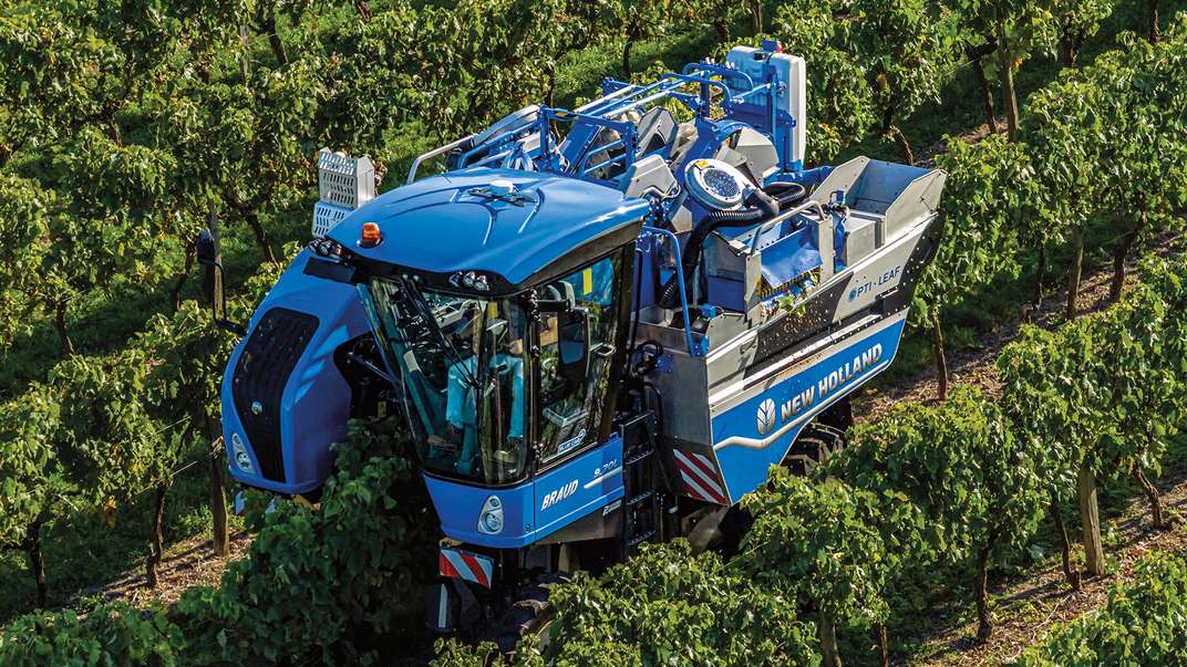 New Holland célèbre les 50 ans d'innovation Braud avec de nouvelles solutions performantes pour les vignobles au salon SITEVI 2025